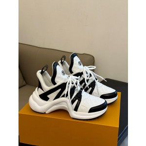 루이비통 lv 아치라이트