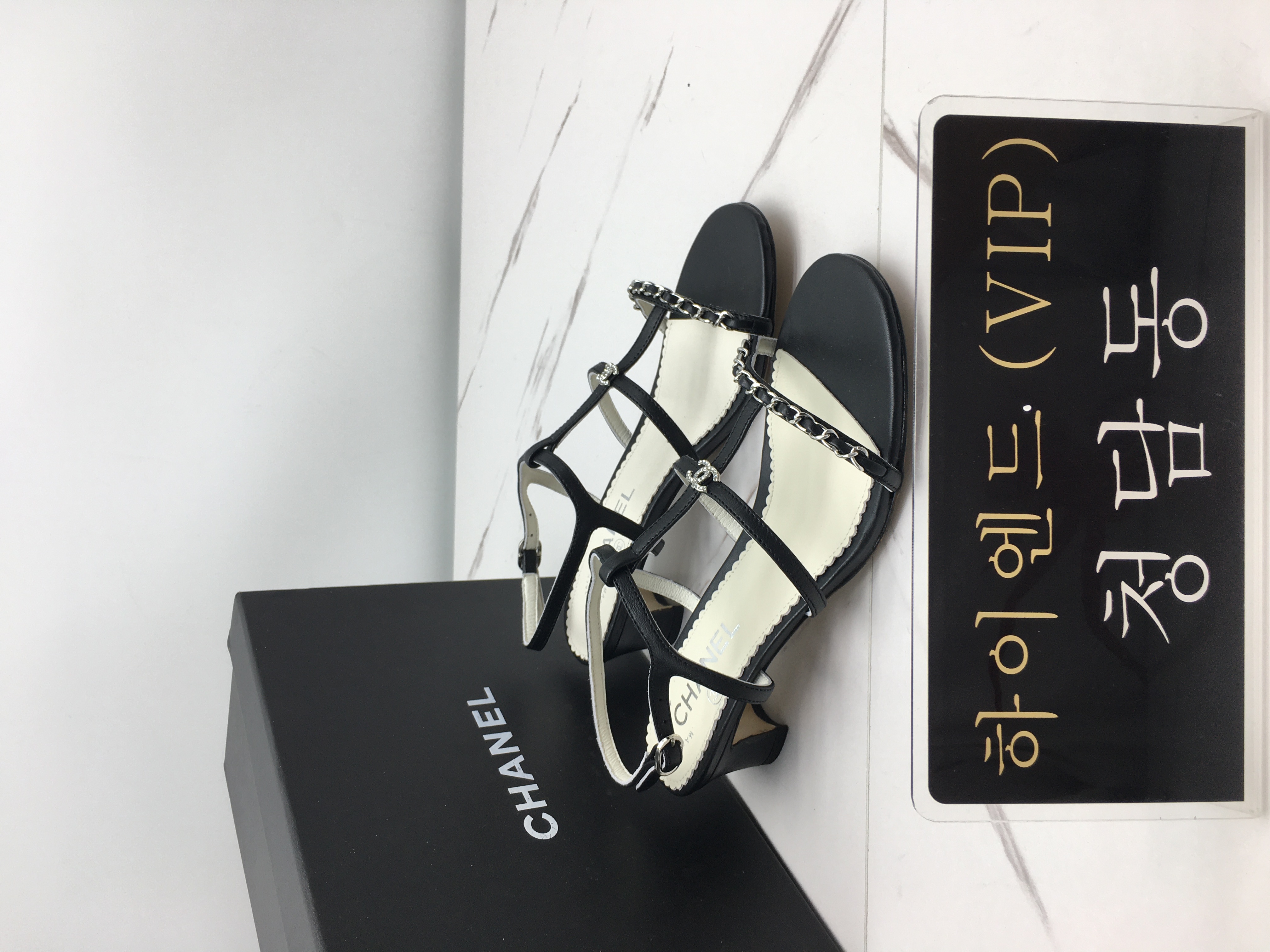 샤넬 cc 체인 스트랩 샌들