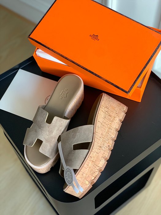 에르메스 에제 30 샌들 (굽 7CM)