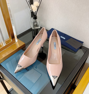 프라다 23SS PRD 하이 힐 (굽 7.5cm)