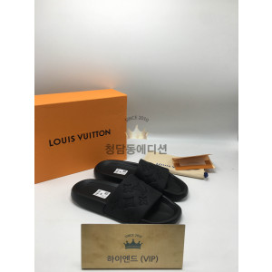 루이비통 lv 워터프론트 뮬 (남성용)