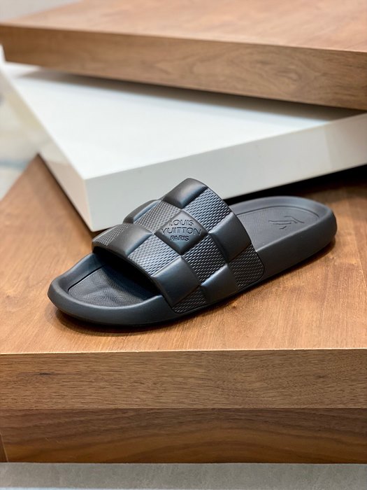 루이비통 lv 워터프론트 뮬 (남성용)