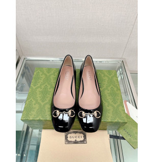 구찌 23ss 플랫 슈즈