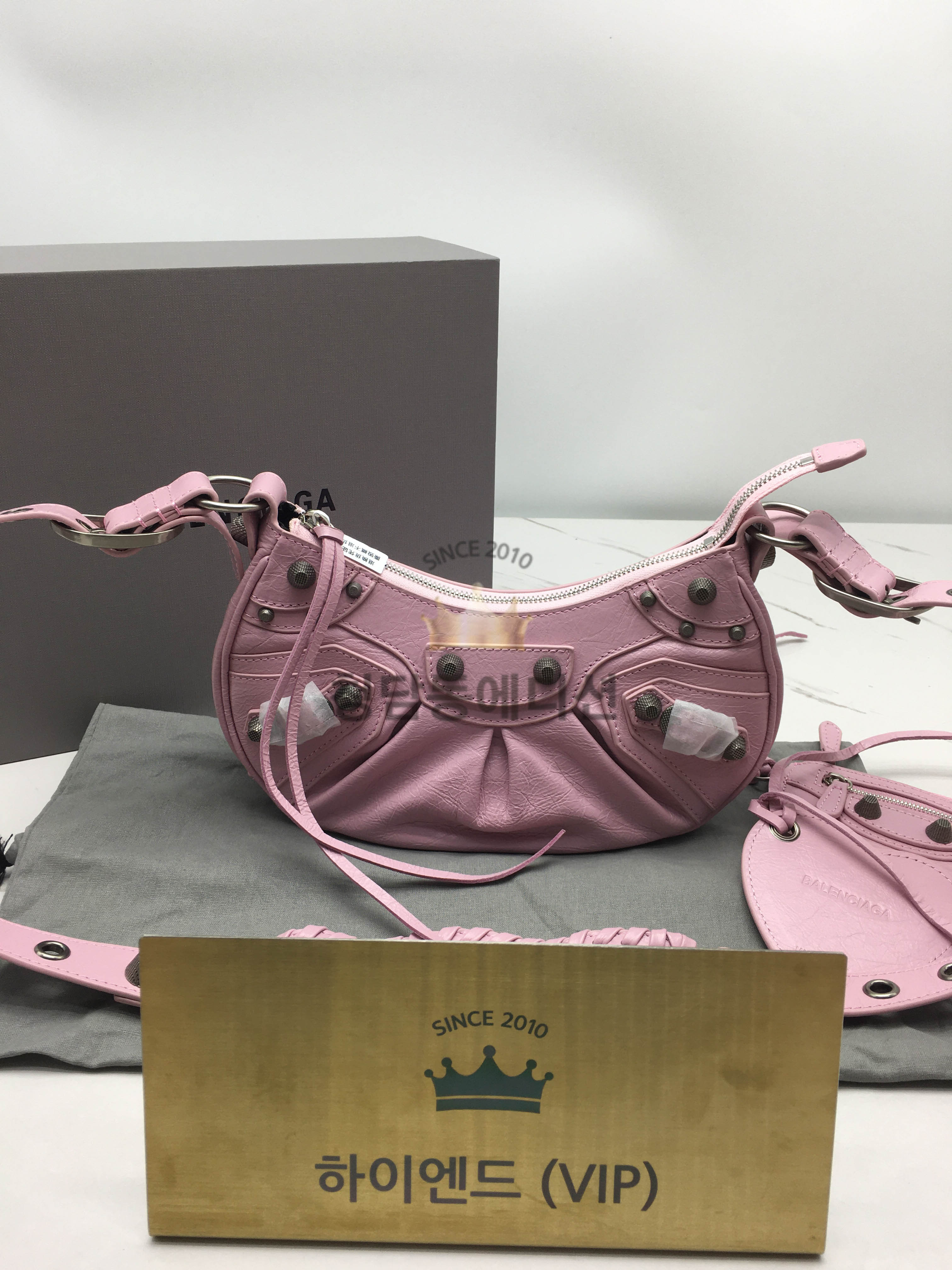 발렌시아가 르 카골 숄더백 XS