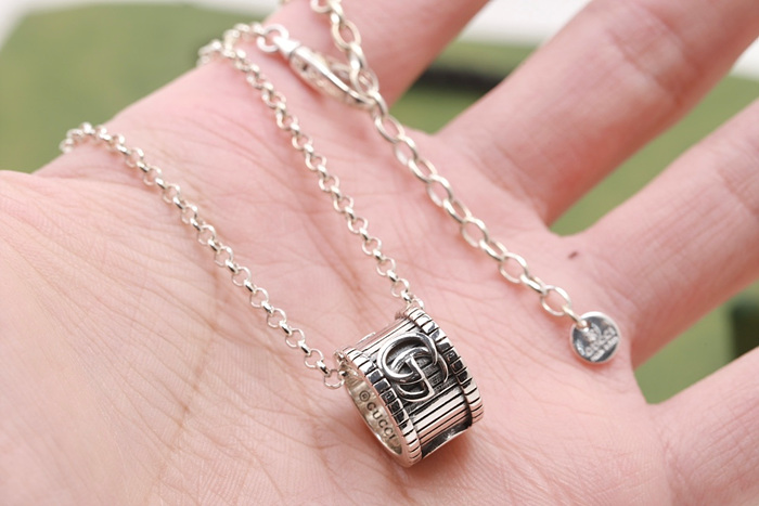 구찌 gucci 인그레이빙 링 목걸이