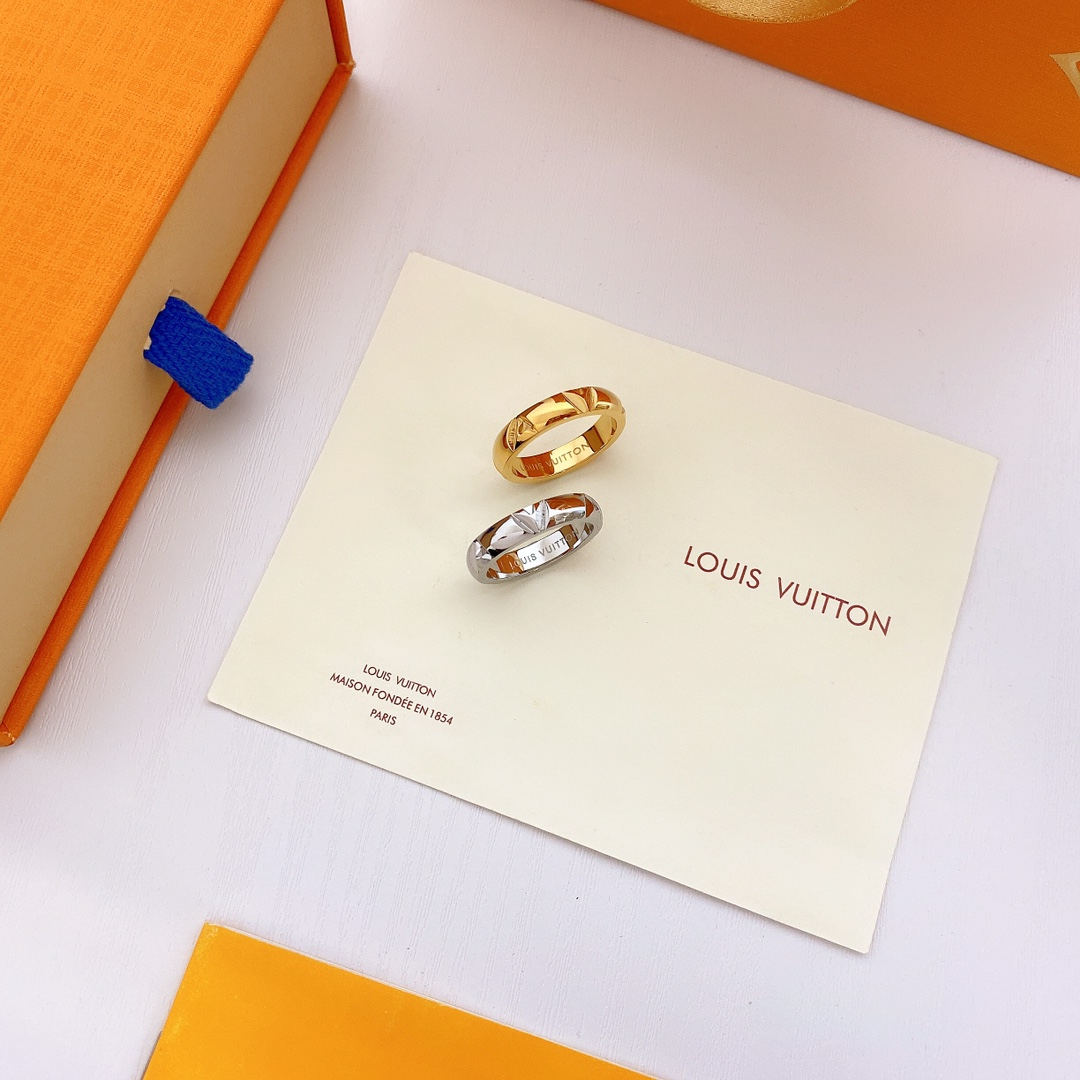 루이비통 lv 모노그램 볼트웨딩 링 (2COLOR)