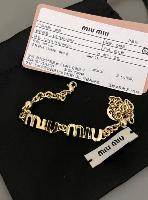 미우미우 miu miu 레터링 브레이슬릿
