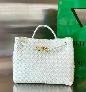 보테가베네타 안디아모 미디움 743572