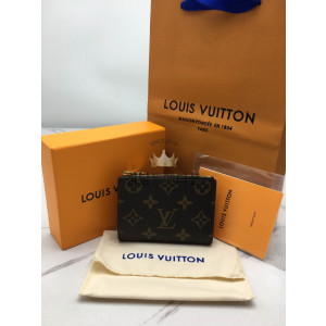 루이비통 리사 월릿 M82381 (내부 레드)