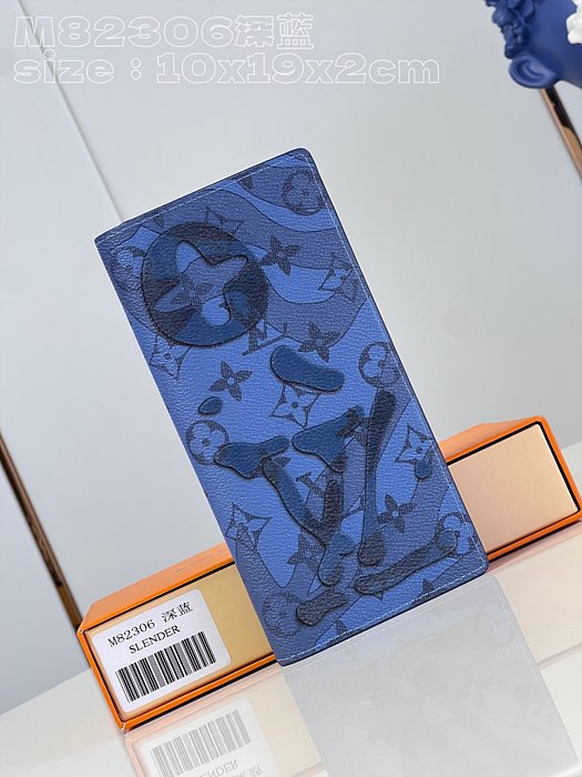 루이비통 브라짜 월릿 모노그램 아쿠아가든 캔버스 M82306