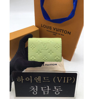 루이비통 클레아 월릿 M82514