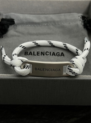 발렌시아가 balenciaga plate 브레이슬릿
