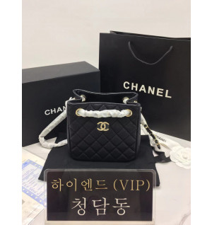 샤넬 클래식 미니 버킷백 캐비어 블랙 AS3176