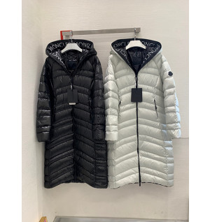 몽클레어 롱패딩 (컬러 블랙, 실버)