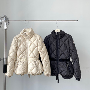 몽클레어 패딩 (컬러 화이트, 블랙)