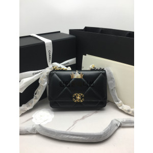 샤넬 23P 19 WOC 턴락 블랙 금장 AP3267 (renewal ver.)