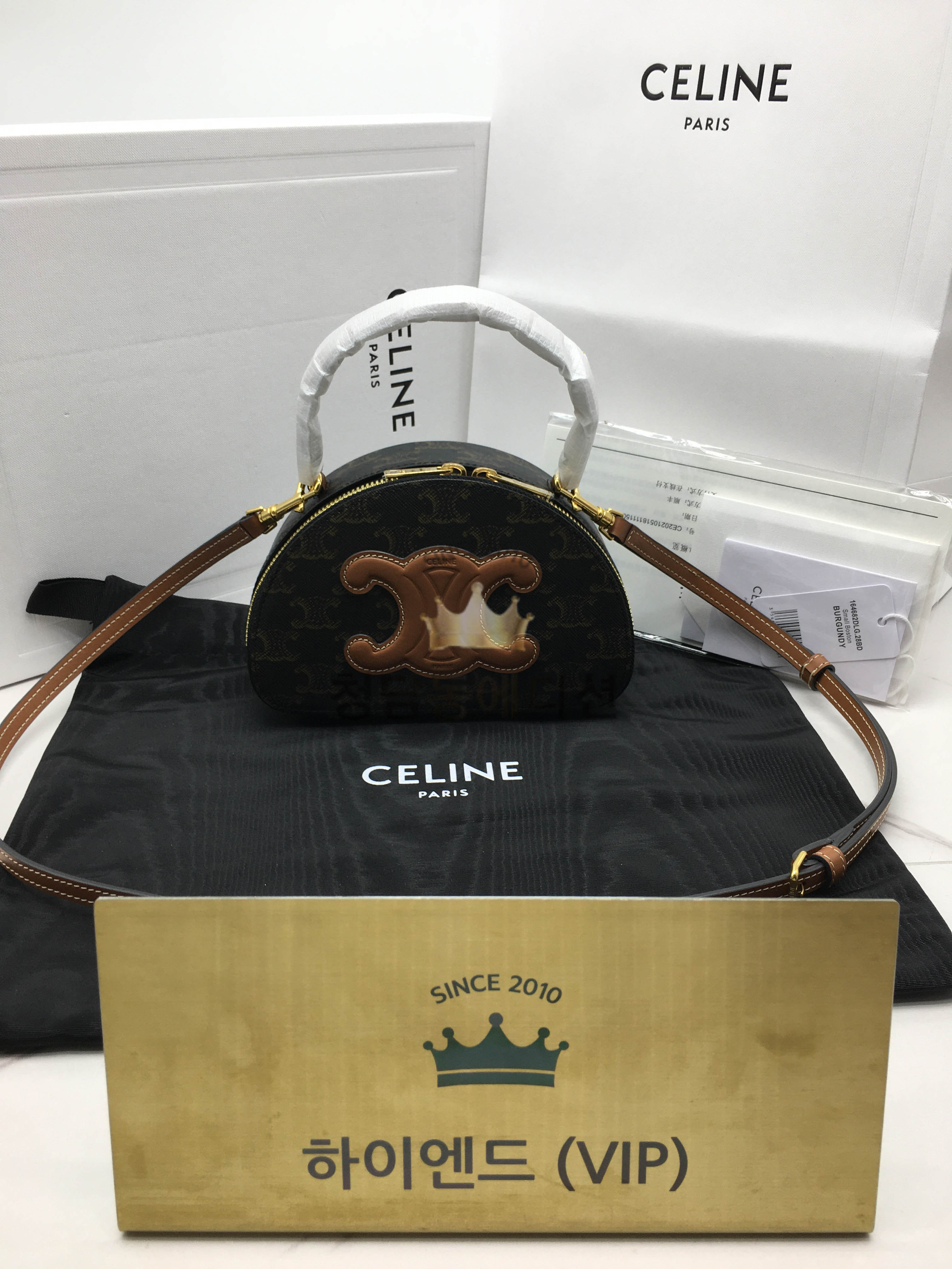 셀린느 CELINE 하프문 케이스 백