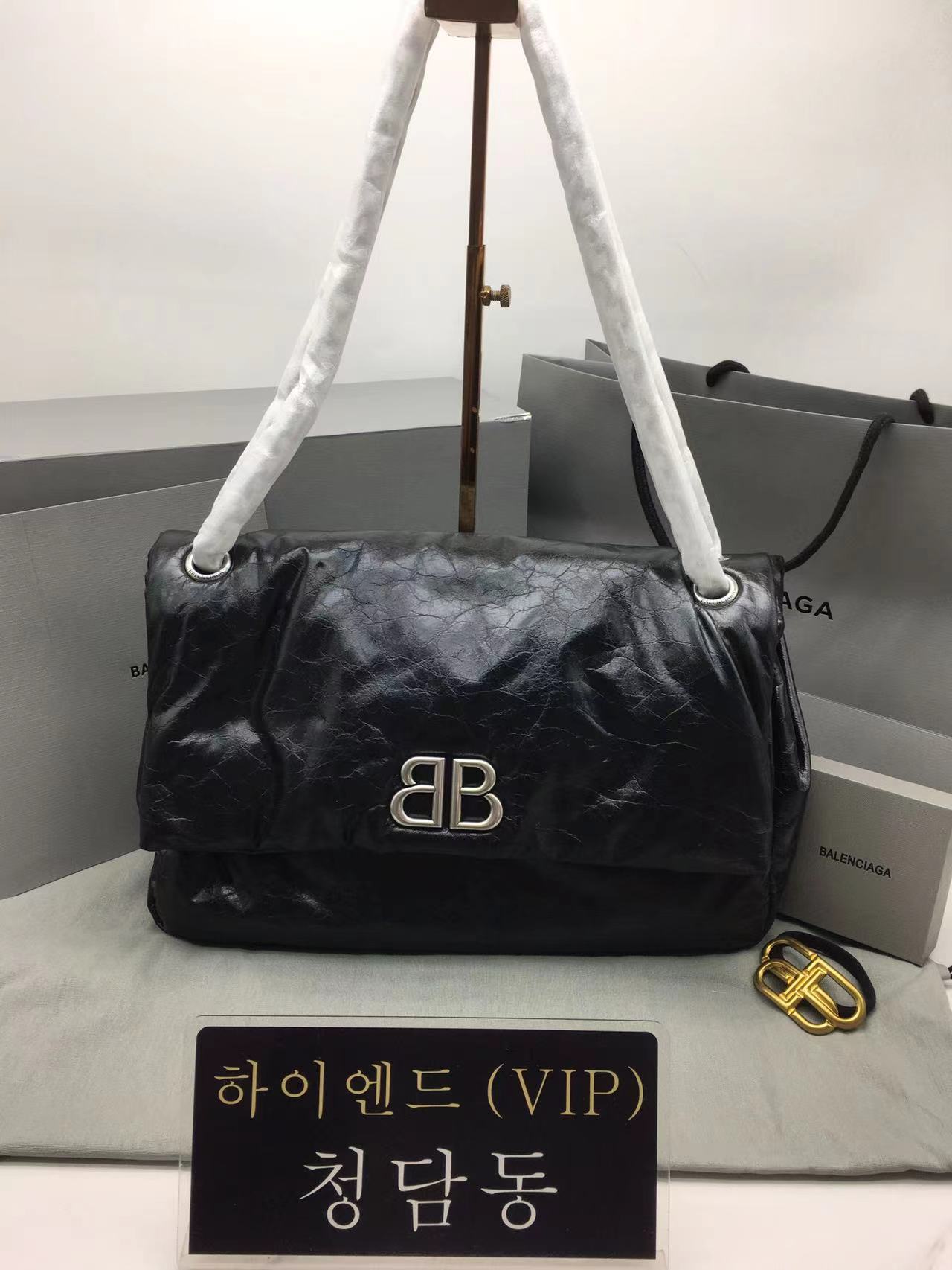 발렌시아가 BLCG BB 모나코 미디움 체인백 (스트랩 컬러 실버)