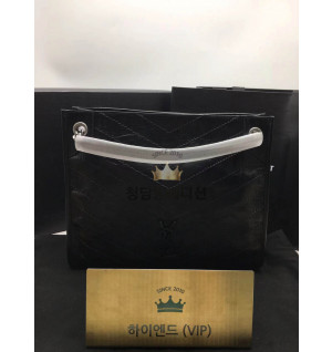 생로랑 니키 체인 미디움 쇼핑백 577999