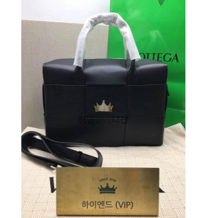보테가베네타 아르코 브리프케이스 746358