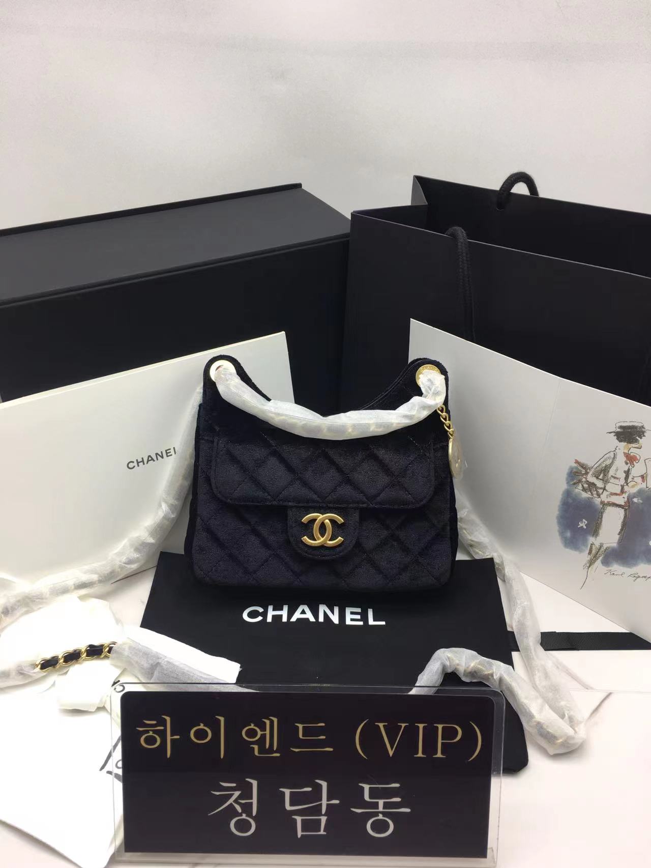 샤넬 23B 벨벳 포켓 체인 호보백 스몰