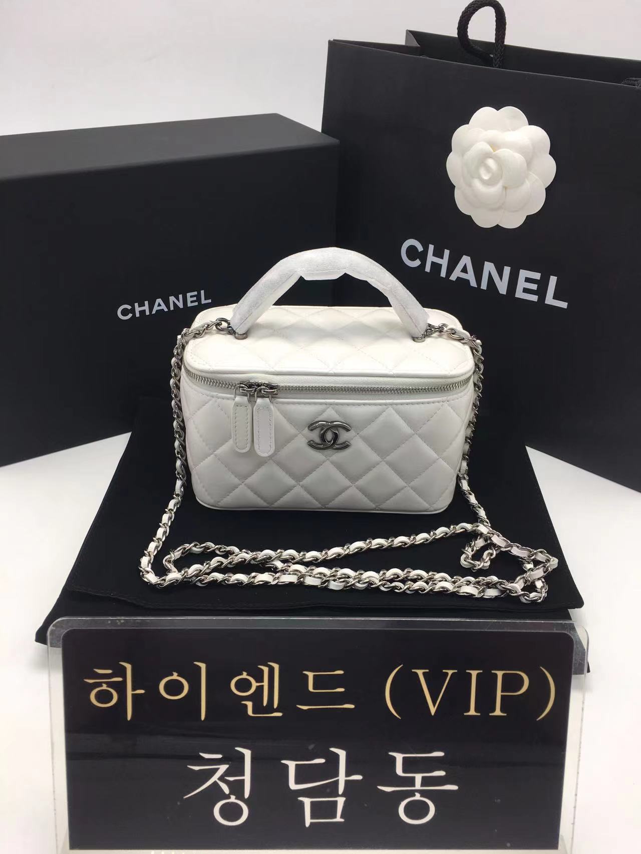 샤넬 23K 탑핸들 베니티