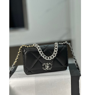 샤넬 23P 19 WOC 턴락 블랙 은장 AP3267 (renewal ver.)