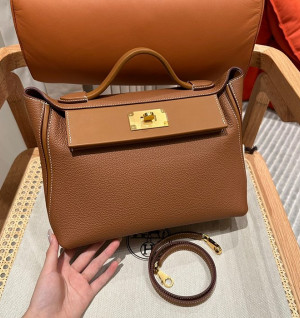 에르메스 2424백 (뉴켈리) 29size (컬러 골드)