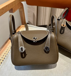 에르메스 미니 린디 올수공 (컬러 에토프/은장)