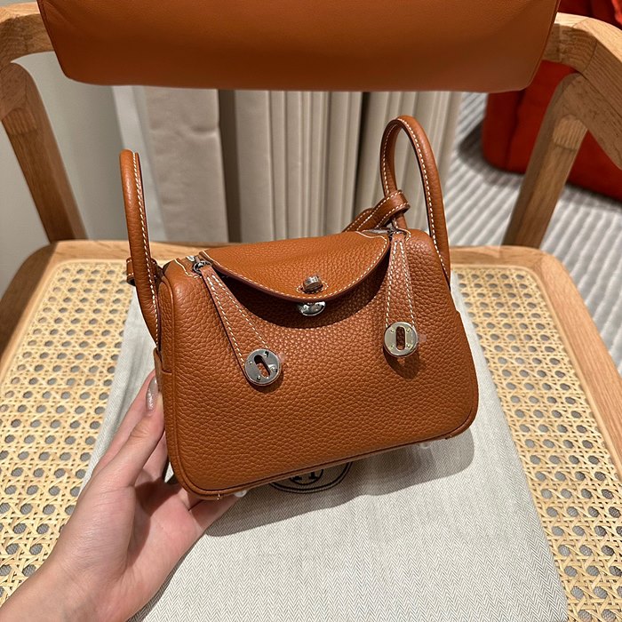 에르메스 미니 린디 올수공 (컬러 골드)