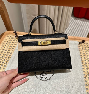 에르메스 미니 켈리2 올수공 (가죽 쉐브레)