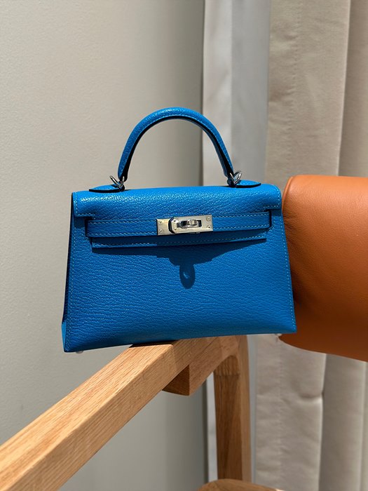 에르메스 미니 켈리2 올수공 (가죽 쉐브레)