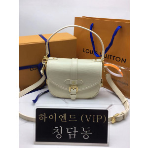 루이비통 소뮈르 BB M23469 (컬러 블랙, 화이트)