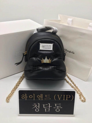 메종 마르지엘라 백팩 금장