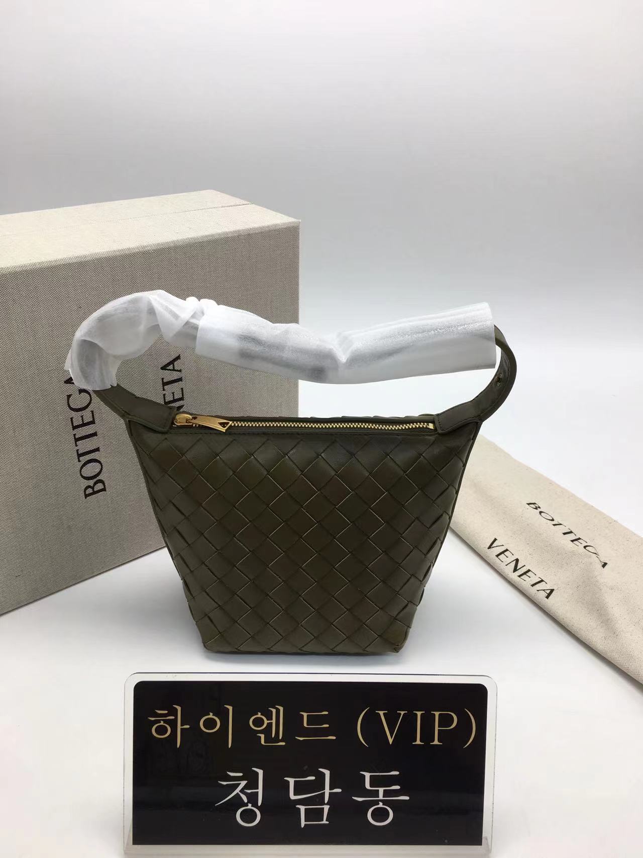 보테가 베네타 캔디 윌리스 핸드백 776781