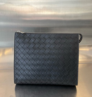 보테가베네타 인트레치아토 스탠딩 클러치백