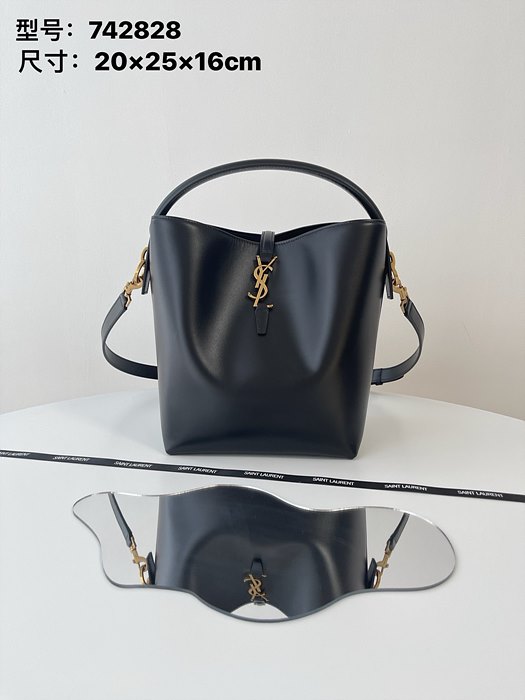 생로랑 LE37 카프스킨 숄더 토트 버킷백