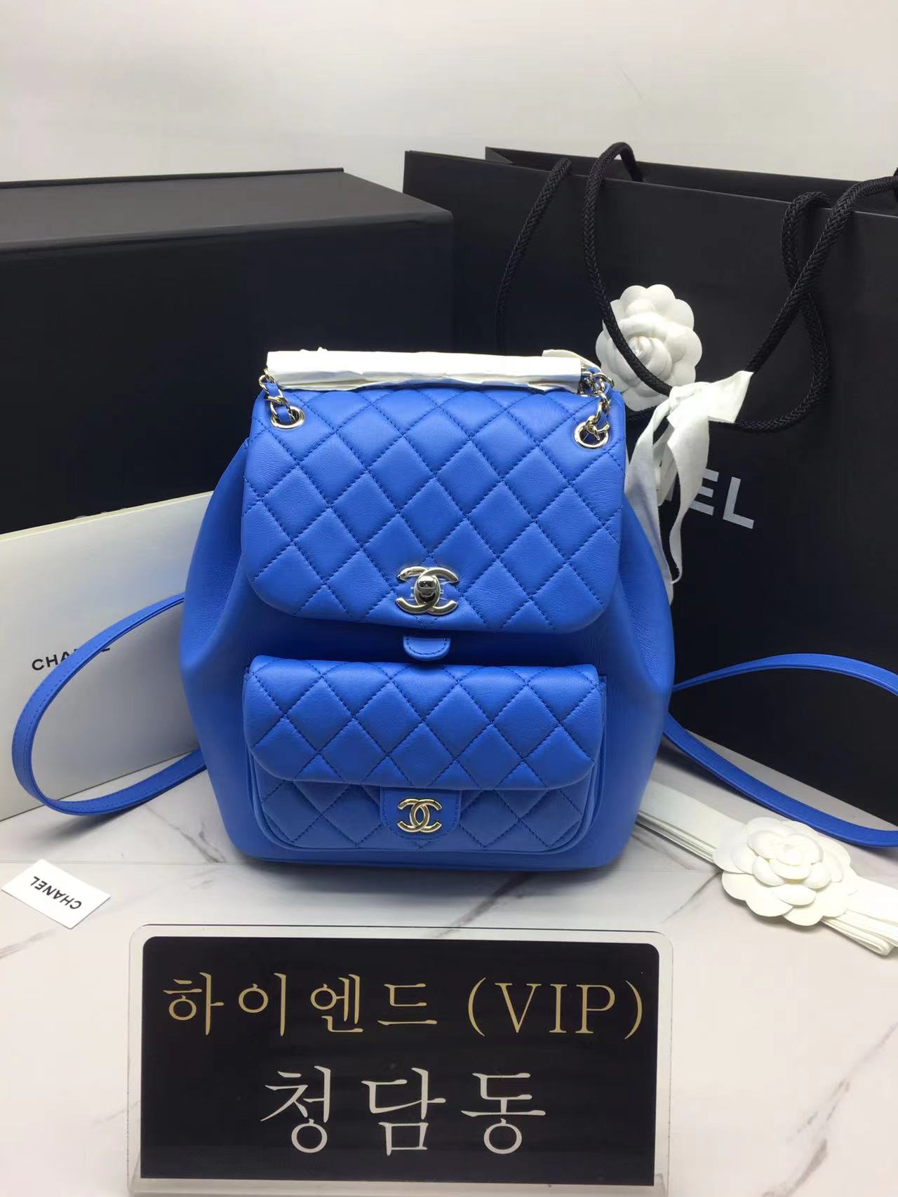 샤넬 24P 듀마 백팩 미디움 카프스킨 캐비어 (하이엔드급)