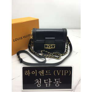 루이비통 미니 도핀 에피 블랙 M55964 (하이엔드)
