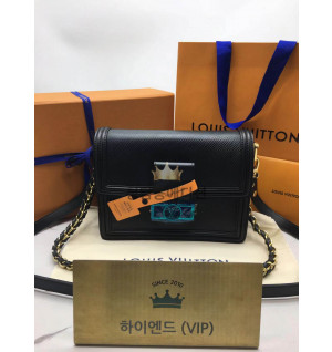 루이비통 도핀 MM M56141