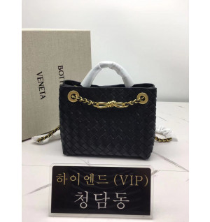 보테가베네타 24SS 안디아모 스몰 체인 숄더백 786008