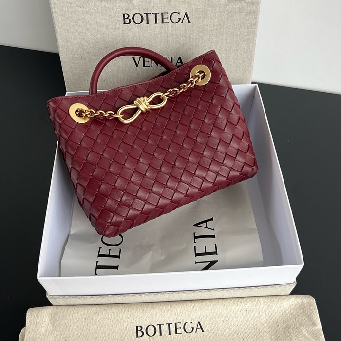 보테가베네타 24SS 안디아모 스몰 체인 숄더백 786008 (컬러 바롤로)