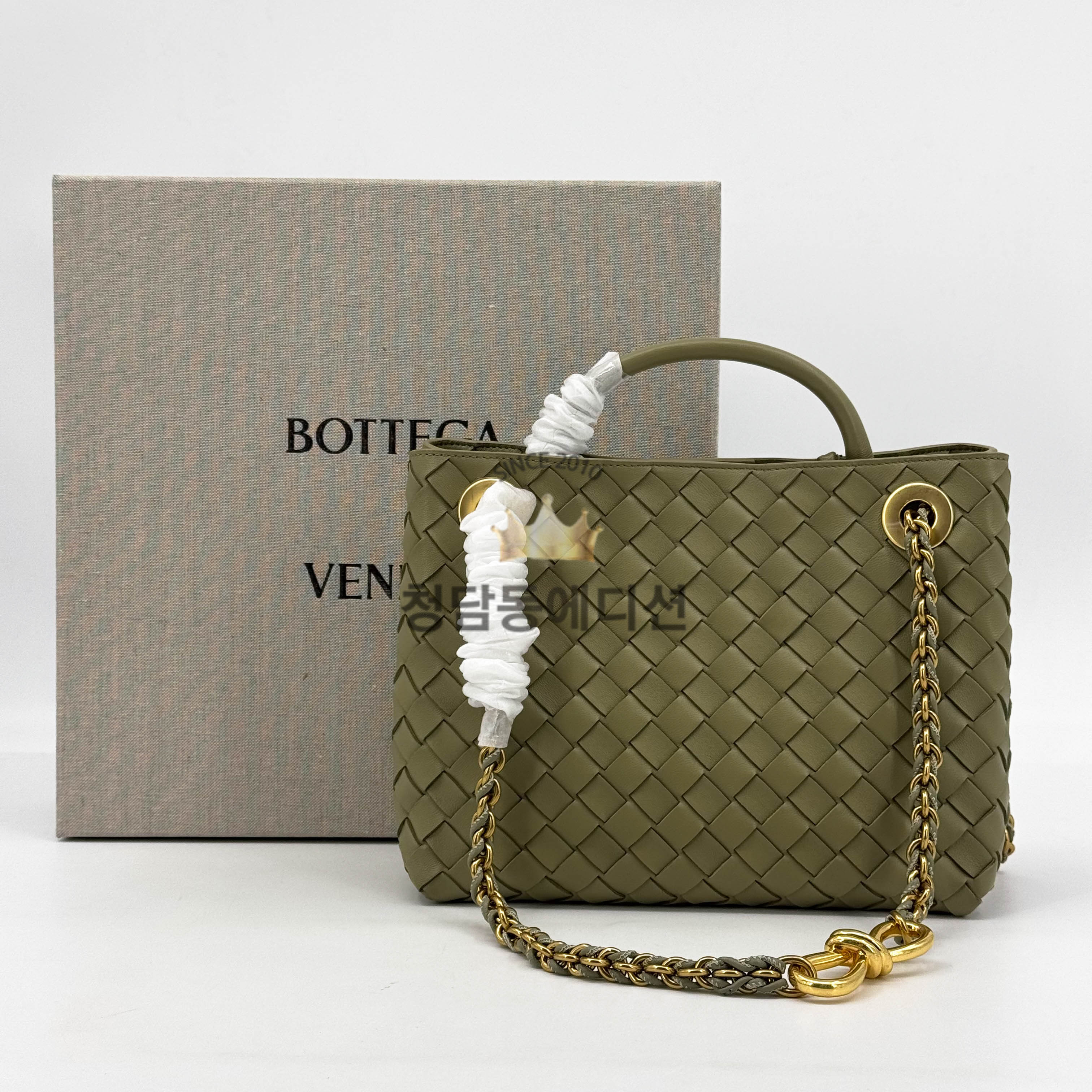 보테가베네타 24SS 안디아모 스몰 체인 숄더백 786008