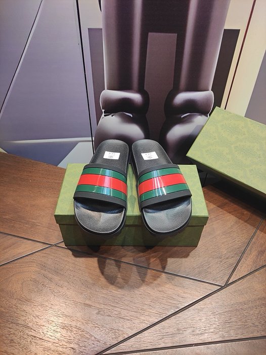 구찌 슬리퍼 (남녀공용)