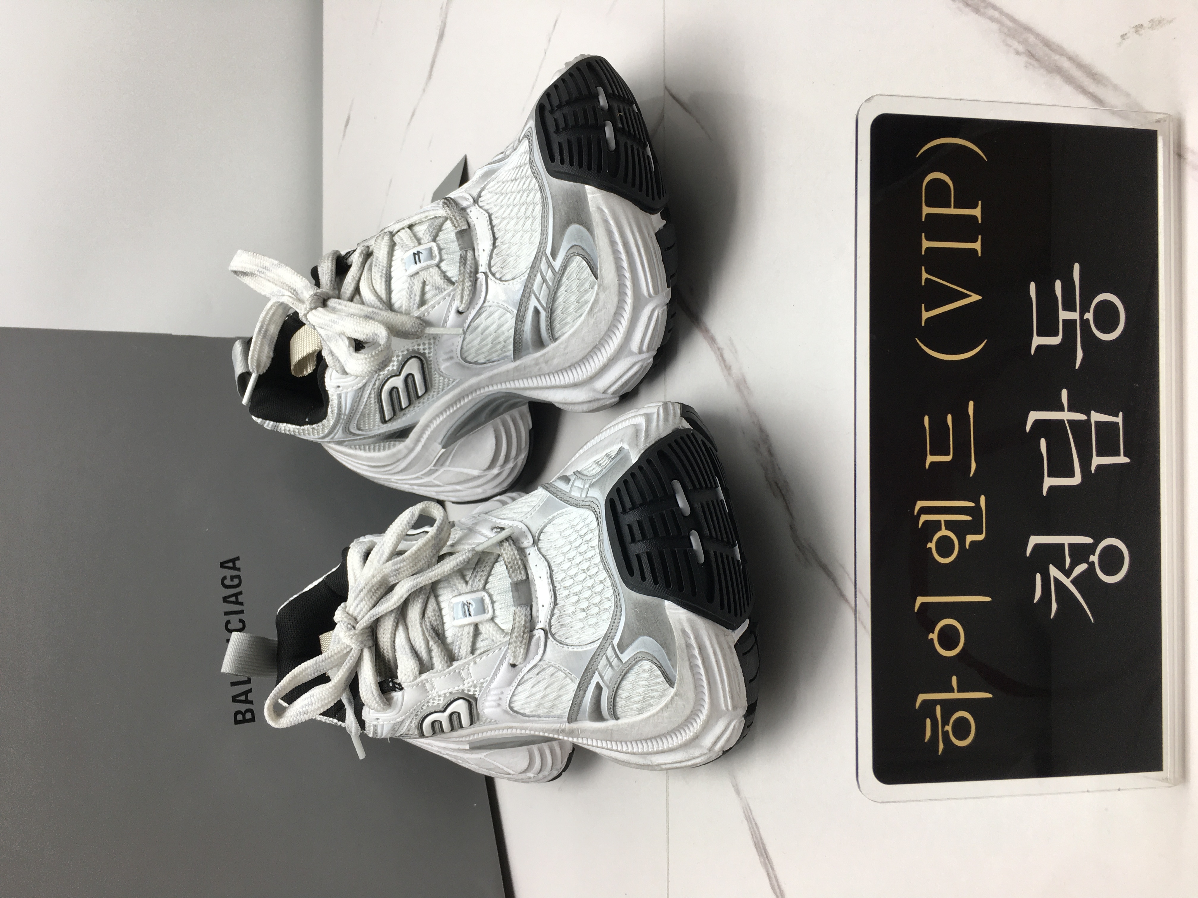 발렌시아가 10xl 스니커즈 (남녀공용)