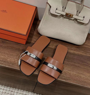 에르메스 23SS 줄리아 샌들