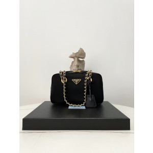 프라다 크로스백 블랙