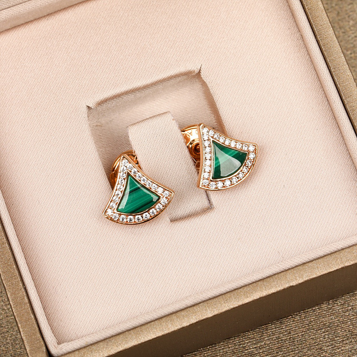 불가리 디바스 드림 귀걸이 (컬러 화이트, 그린)