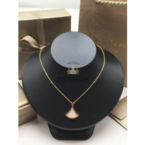 불가리 디바스 드림 다이아 목걸이