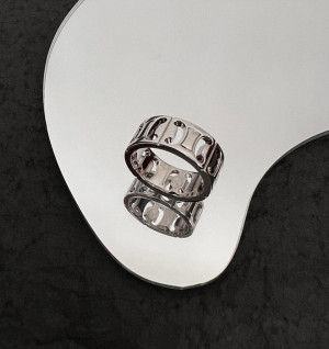 셀린느 트레오페 반지